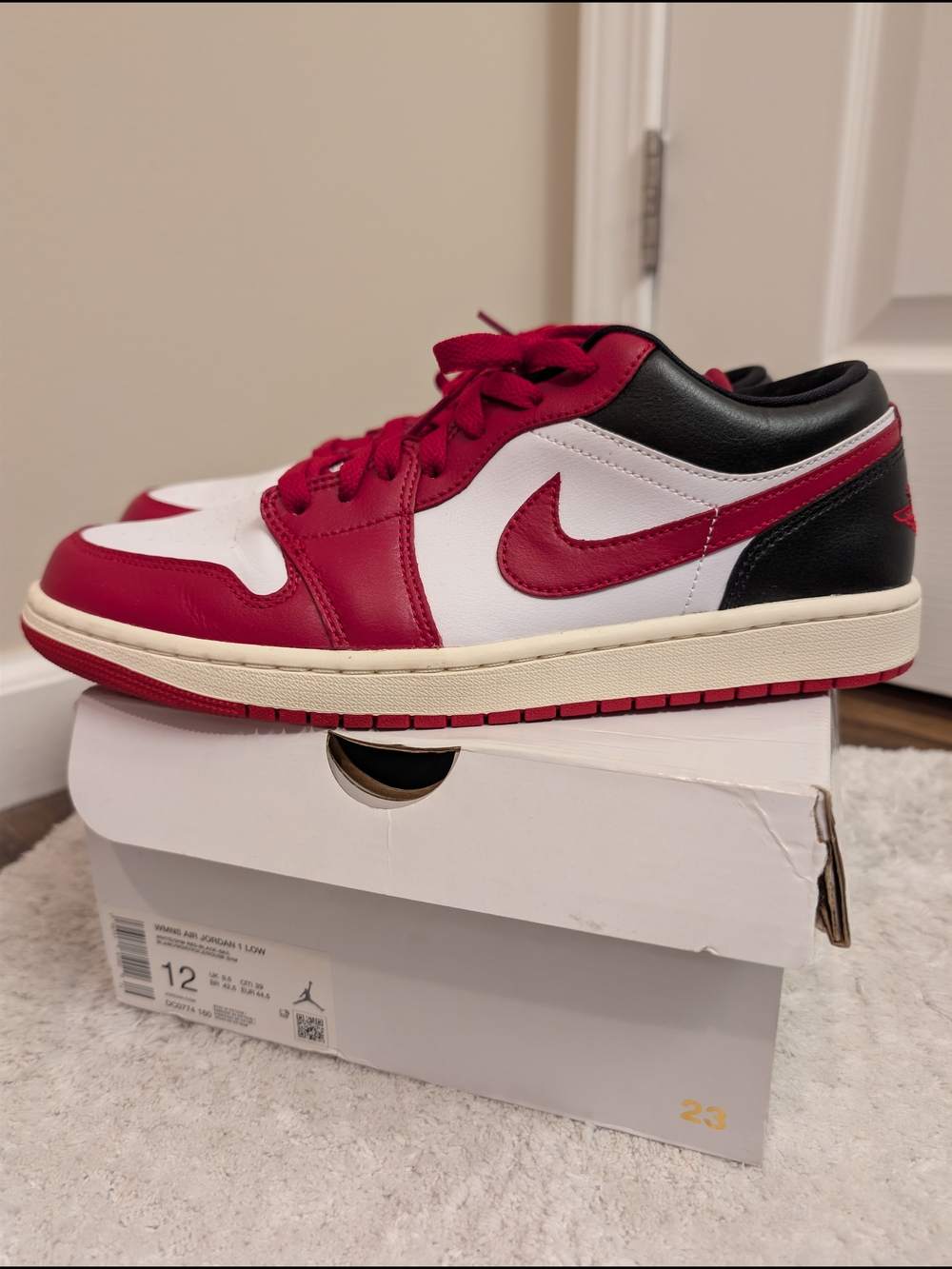 Women Air Jordan 1 Low Red, White & Black Low-Top Sneakers